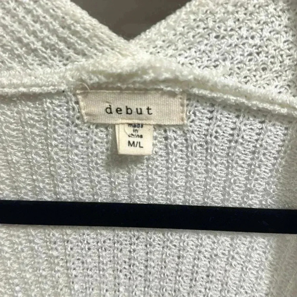 Sweater - Picture 3 of 4